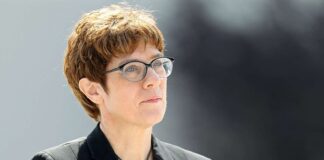 Глава Минобороны ФРГ назвала Россию «самой непосредственной угрозой» для НАТО