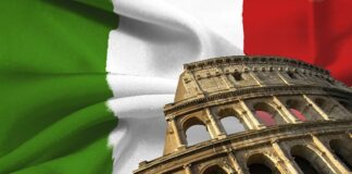 Италия возобновляет прием туристов из России с начала лета-2021