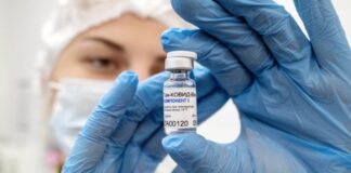 В Крыму открылись три пункта вакцинации против коронавируса