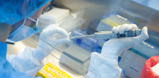 Попова объяснила необходимость 80%-ного коллективного иммунитета к COVID-19