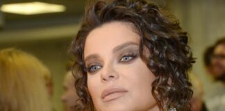 Попросила успокоительное: мать Королёвой шокировала новость о внучке, рождённой от друга певицы