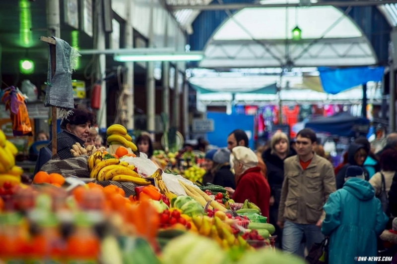 В ОРДЛО взлетели цены на продукты сразу после выборов в Госдуму: "Дороже, чем в России"