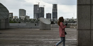 Главам российских регионов разрешили установить дополнительные нерабочие дни