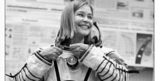 Пересильд рассказала о нищем и голодном детстве: «Еды дома нет, от слова «совсем»»