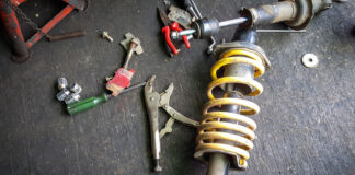 Как визит к механику помогает водителям