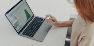 Голикова призвала перевести максимальное число сотрудников на удалёнку