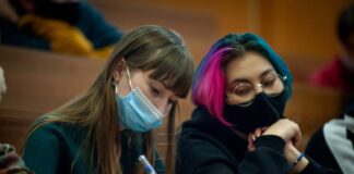 Вузы Тюменской области перевели на обучение в дистанционном формате