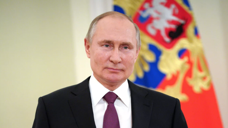 Песков ответил на вопрос о ревакцинации Путина от коронавируса