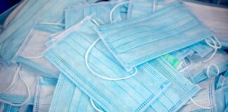 ВОЗ призывает все страны мира вернуть масочный режим в связи с ситуацией с COVID-19