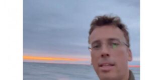 Худяков: смешно, что «пропахшего нафталином» клоуна Галкина делают звезду на Западе