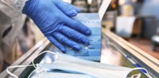 Роспотребнадзор порекомендовал жителям Татарстана в общественных местах носить маски