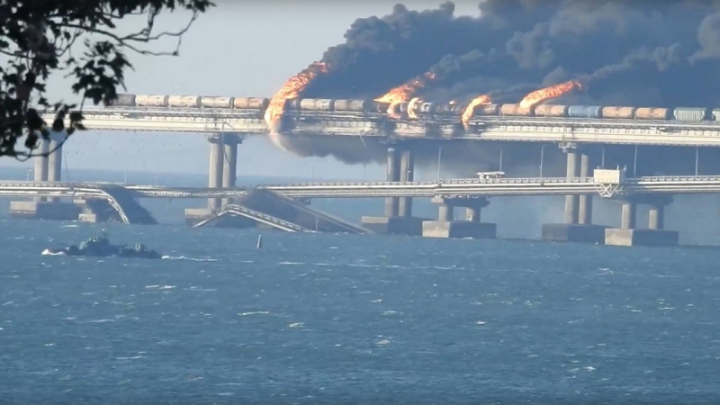 Эта была не фура: появилась новая версия взрыва на Крымском мосту