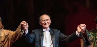 Умер главный дирижер Днепровского театра оперы и балета Владимир Гаркуша