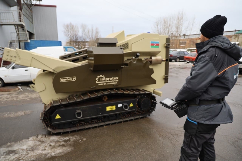 Азербайджан передал Украине беспилотную машину для разминирования Revival P: что о ней известно