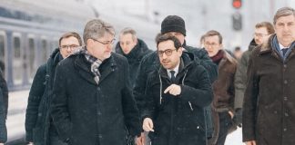 Франция пообещала помощь Украине в производстве оружия