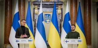 «Приедьте сначала в Харьков», — Зеленский ответил критикам ударов по НПЗ России