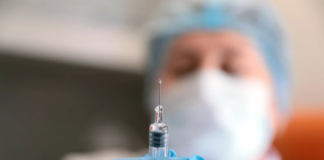 Житель ФРГ сделал себе 217 прививок от коронавируса и избежал побочных эффектов