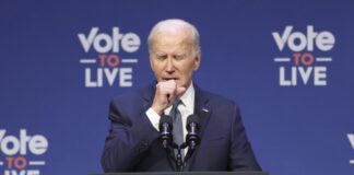 Белый дом отказался комментировать самочувствие больного COVID-19 Байдена