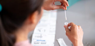 Специалист Протасова: ковид стал сезонным заболеванием