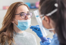 Россиянам пояснили, насколько опасен новый вариант коронавируса «стратус»