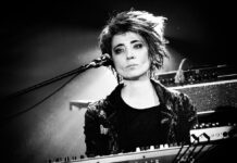 Mercedes-Benz Земфиры*: гора штрафов не помешала певице избавиться от авто – вот что произошло