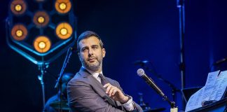 Эти строки не рассчитаны на лайки: Ургант зачитaл письма подростков с неизлечимыми болезнями