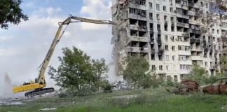 «Много ли стран занимаются подобным мародерством?» – РФ отбирает жилье на оккупированных территория, местные в ужасе