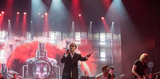 Когда дворец мешает жить: Григорий Лепс прощается с самой заметной недвижимостью в Подмосковье