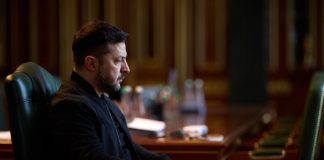 Работа ведется: Макрон сообщил Зеленскому хорошие новости по «теневому флоту» РФ